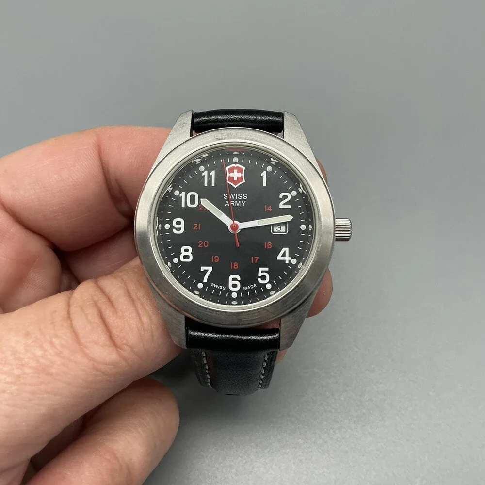 Victorinox Swiss Army Gartison Women Watch 34mm Field 241084 New Battery
